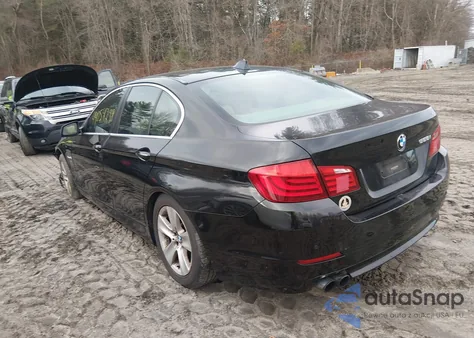 2012 BMW 528I xDrive z USA, uszkodzony, nr VIN WBAXH5C56CDW05131